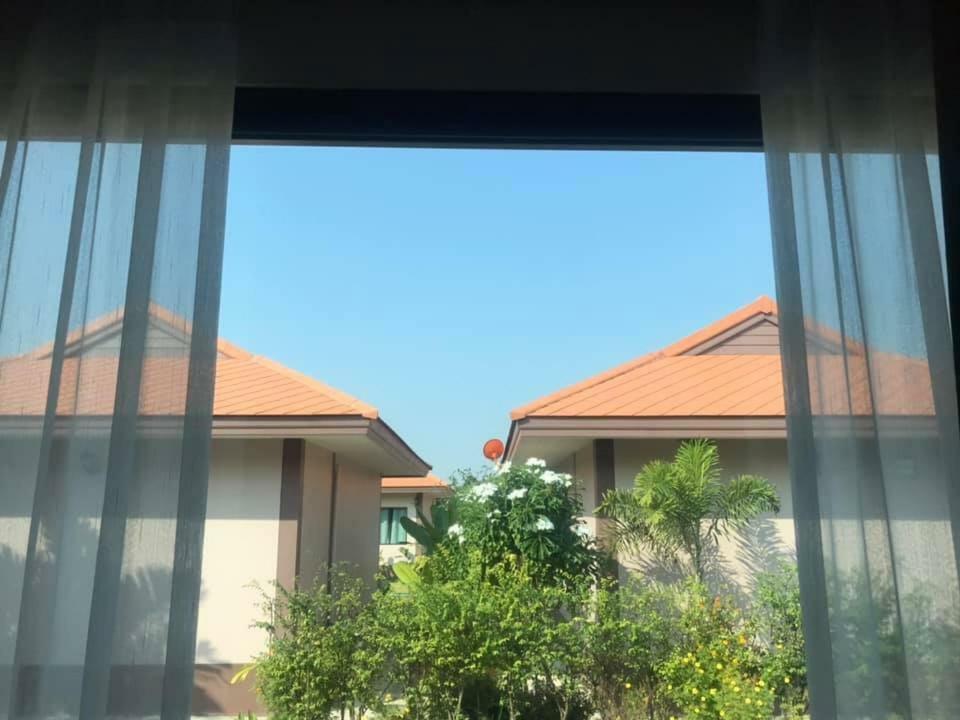 Tinna Resort Ban Nong Mai Ngam المظهر الخارجي الصورة
